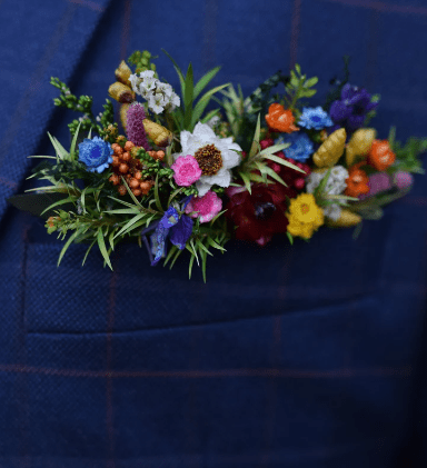 Pocket Square Boutonniere Flowers